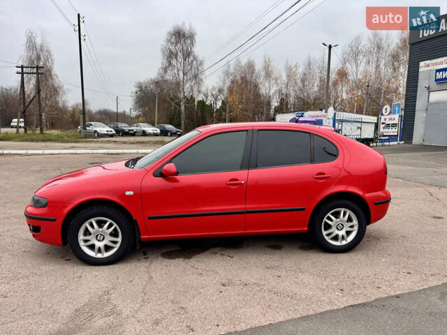 Красный Сеат Леон, объемом двигателя 1.6 л и пробегом 165 тыс. км за 4300 $, фото 7 на Automoto.ua