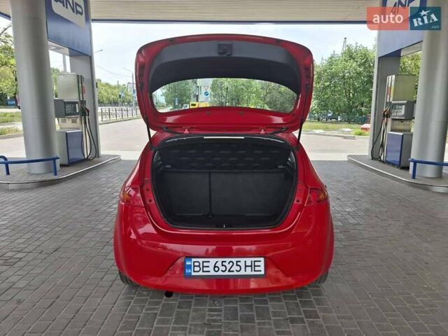 Червоний Сеат Leon, об'ємом двигуна 1.6 л та пробігом 211 тис. км за 5200 $, фото 21 на Automoto.ua