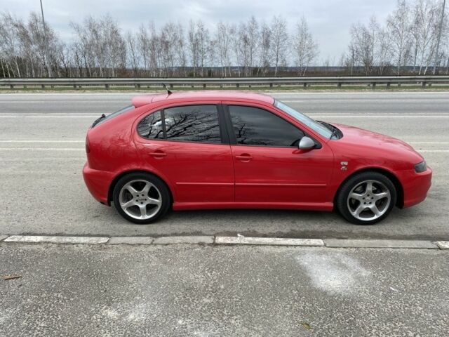 Червоний Сеат Leon, об'ємом двигуна 1.8 л та пробігом 95 тис. км за 4100 $, фото 6 на Automoto.ua