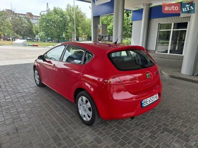Червоний Сеат Leon, об'ємом двигуна 1.6 л та пробігом 211 тис. км за 5200 $, фото 10 на Automoto.ua