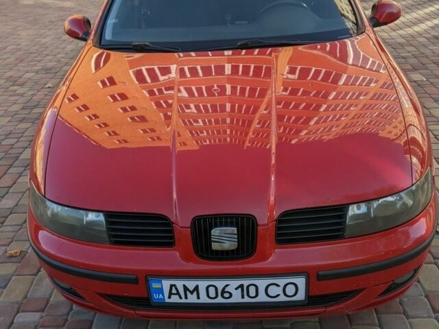 Червоний Сеат Leon, об'ємом двигуна 1.6 л та пробігом 235 тис. км за 3900 $, фото 3 на Automoto.ua
