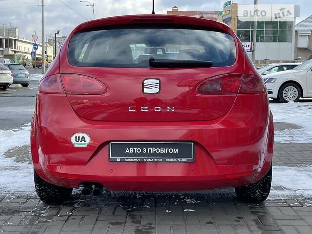 Червоний Сеат Leon, об'ємом двигуна 2 л та пробігом 148 тис. км за 6690 $, фото 18 на Automoto.ua