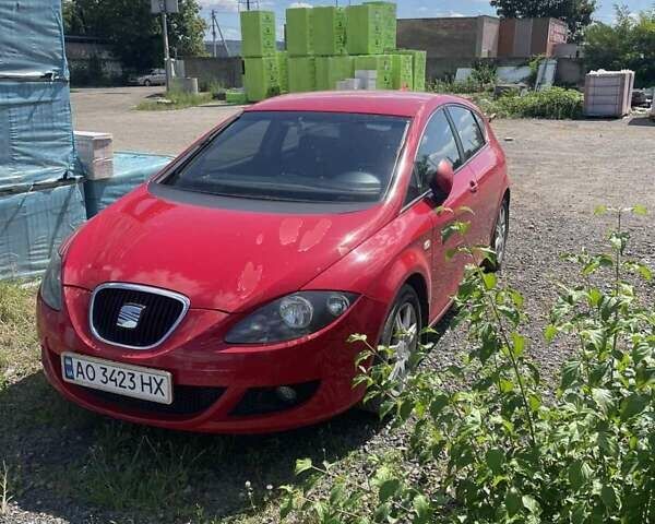 Червоний Сеат Leon, об'ємом двигуна 1.6 л та пробігом 262 тис. км за 4800 $, фото 6 на Automoto.ua