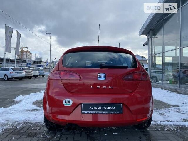 Червоний Сеат Leon, об'ємом двигуна 2 л та пробігом 148 тис. км за 6690 $, фото 20 на Automoto.ua