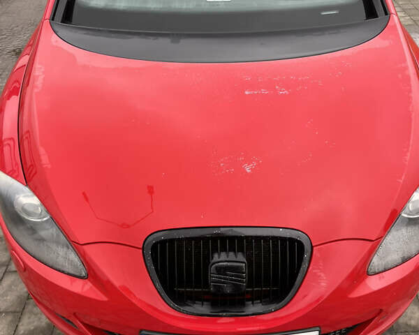 Червоний Сеат Leon, об'ємом двигуна 1.6 л та пробігом 223 тис. км за 4300 $, фото 4 на Automoto.ua