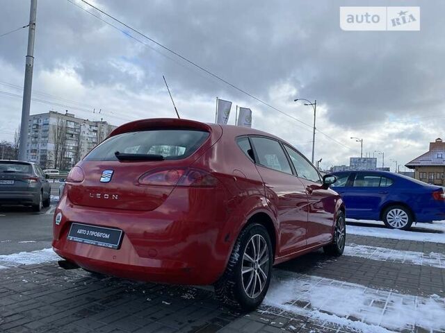 Червоний Сеат Leon, об'ємом двигуна 2 л та пробігом 148 тис. км за 6690 $, фото 22 на Automoto.ua