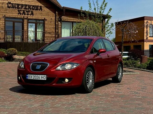 Червоний Сеат Leon, об'ємом двигуна 0.16 л та пробігом 280 тис. км за 4700 $, фото 1 на Automoto.ua