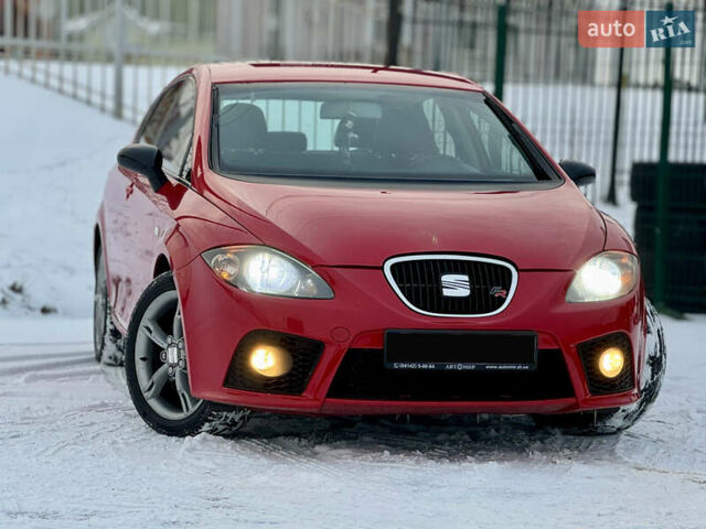 Червоний Сеат Leon, об'ємом двигуна 2 л та пробігом 183 тис. км за 5700 $, фото 3 на Automoto.ua
