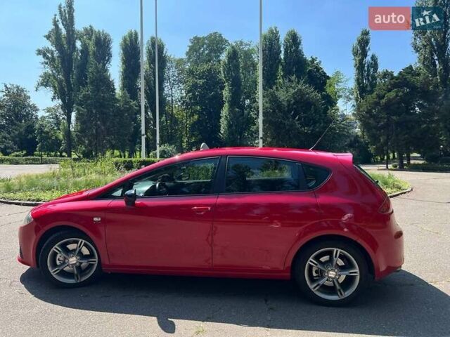 Красный Сеат Леон, объемом двигателя 2 л и пробегом 180 тыс. км за 6700 $, фото 3 на Automoto.ua