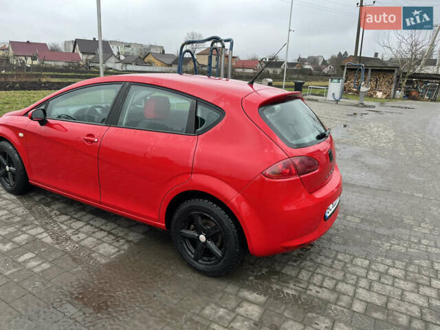 Червоний Сеат Leon, об'ємом двигуна 1.6 л та пробігом 223 тис. км за 4300 $, фото 5 на Automoto.ua