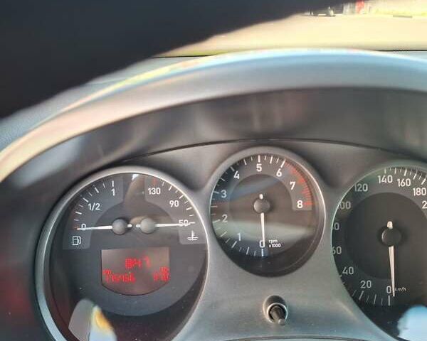 Червоний Сеат Leon, об'ємом двигуна 1.6 л та пробігом 175 тис. км за 7200 $, фото 9 на Automoto.ua