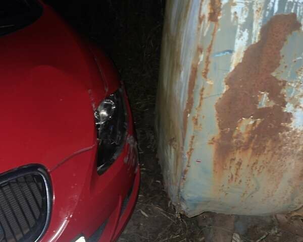 Красный Сеат Леон, объемом двигателя 2 л и пробегом 108 тыс. км за 7500 $, фото 12 на Automoto.ua