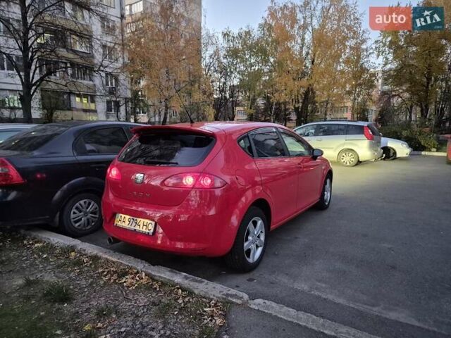 Червоний Сеат Leon, об'ємом двигуна 1.6 л та пробігом 186 тис. км за 6000 $, фото 12 на Automoto.ua