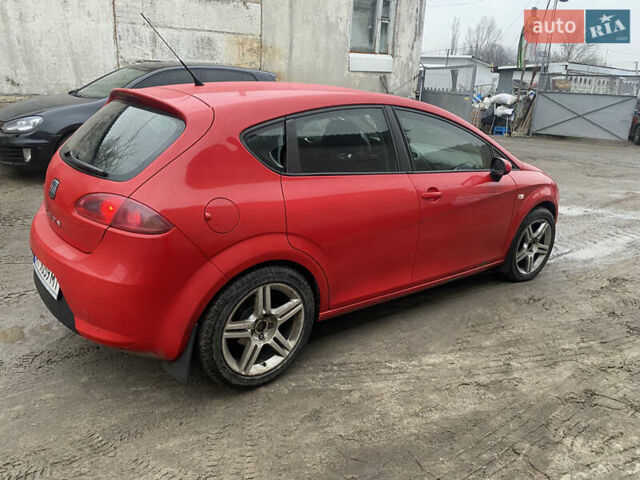 Красный Сеат Леон, объемом двигателя 1.98 л и пробегом 290 тыс. км за 4700 $, фото 5 на Automoto.ua