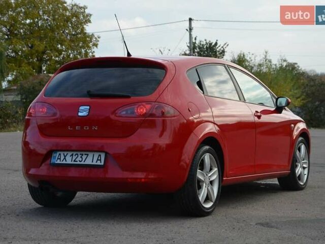 Сеат Леон 2008 в Павлограде на Automoto.ua Красный Сеат Леон, объемом двигателя 2 л и пробегом 206 тыс. км за 6300 $, фото 18 на Automoto.ua
