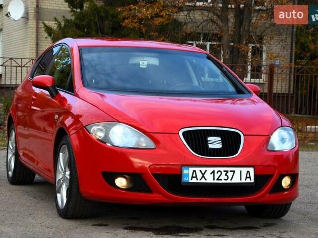 Сеат Леон 2008 в Павлограде на Automoto.ua Красный Сеат Леон, объемом двигателя 2 л и пробегом 206 тыс. км за 6300 $, фото 29 на Automoto.ua