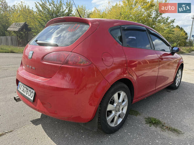 Червоний Сеат Leon, об'ємом двигуна 1.6 л та пробігом 213 тис. км за 5600 $, фото 10 на Automoto.ua