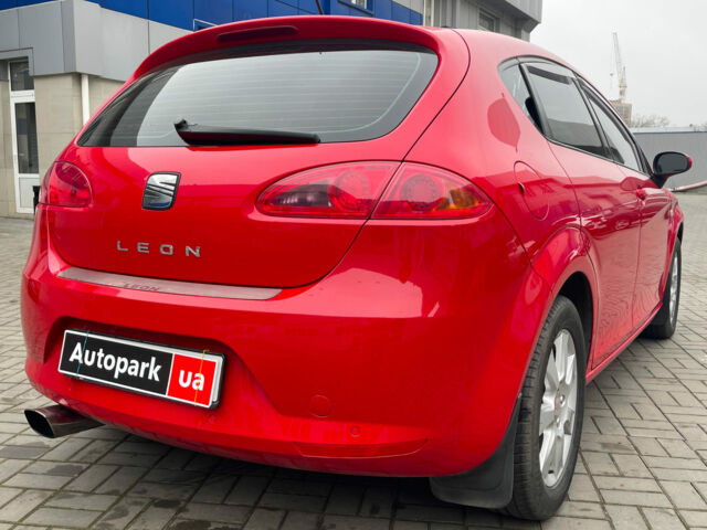 Червоний Сеат Leon, об'ємом двигуна 2 л та пробігом 122 тис. км за 7890 $, фото 13 на Automoto.ua