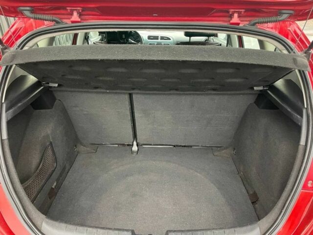 Червоний Сеат Leon, об'ємом двигуна 0 л та пробігом 219 тис. км за 6200 $, фото 12 на Automoto.ua