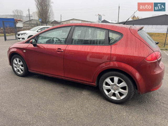 Червоний Сеат Leon, об'ємом двигуна 1.6 л та пробігом 219 тис. км за 5999 $, фото 9 на Automoto.ua