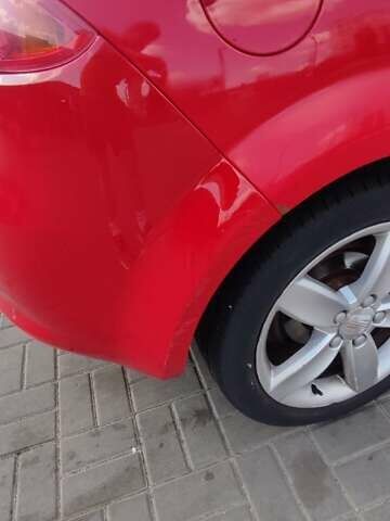Червоний Сеат Leon, об'ємом двигуна 2 л та пробігом 203 тис. км за 4500 $, фото 4 на Automoto.ua