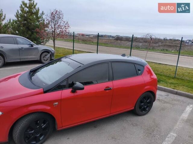Красный Сеат Леон, объемом двигателя 2 л и пробегом 187 тыс. км за 5600 $, фото 6 на Automoto.ua