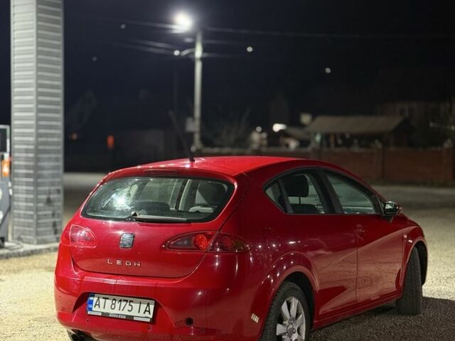 Красный Сеат Леон, объемом двигателя 1.4 л и пробегом 215 тыс. км за 5500 $, фото 3 на Automoto.ua