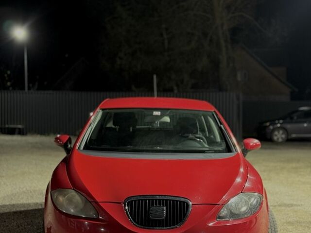 Красный Сеат Леон, объемом двигателя 1.4 л и пробегом 215 тыс. км за 5500 $, фото 6 на Automoto.ua