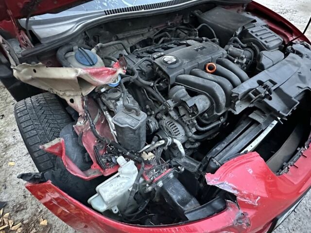 Красный Сеат Леон, объемом двигателя 2 л и пробегом 200 тыс. км за 2250 $, фото 8 на Automoto.ua