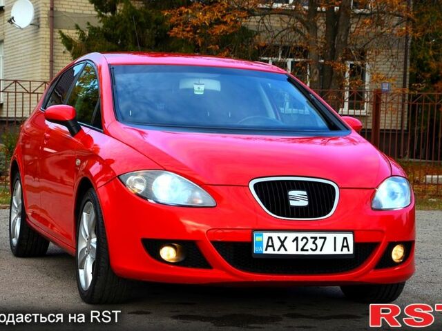 Червоний Сеат Leon, об'ємом двигуна 2 л та пробігом 206 тис. км за 6300 $, фото 7 на Automoto.ua