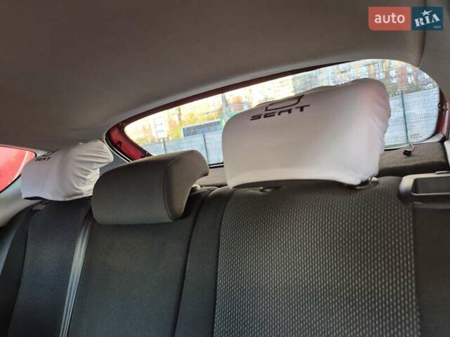 Червоний Сеат Leon, об'ємом двигуна 1.6 л та пробігом 186 тис. км за 6000 $, фото 26 на Automoto.ua
