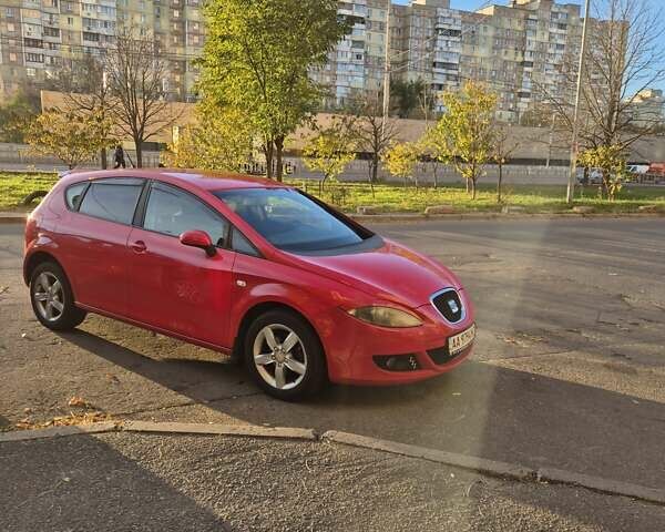 Червоний Сеат Leon, об'ємом двигуна 1.6 л та пробігом 186 тис. км за 6000 $, фото 14 на Automoto.ua