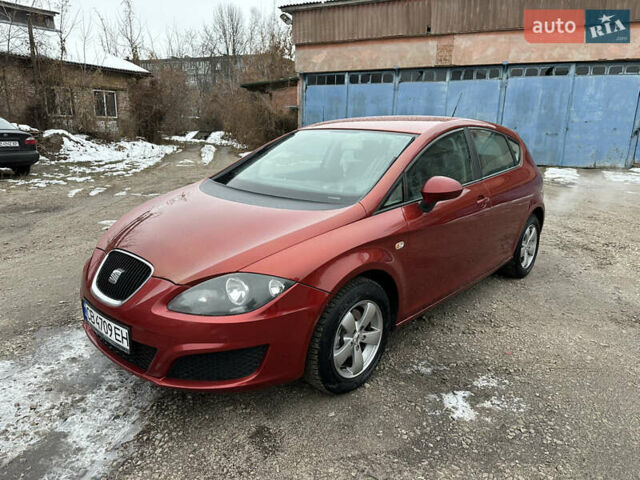 Красный Сеат Леон, объемом двигателя 1.9 л и пробегом 245 тыс. км за 6400 $, фото 2 на Automoto.ua
