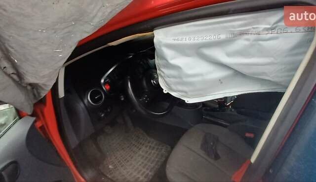Червоний Сеат Leon, об'ємом двигуна 1.6 л та пробігом 152 тис. км за 4000 $, фото 6 на Automoto.ua