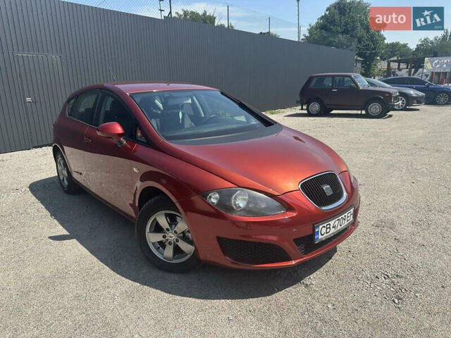 Червоний Сеат Leon, об'ємом двигуна 1.9 л та пробігом 245 тис. км за 6500 $, фото 2 на Automoto.ua