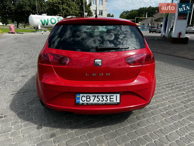 Червоний Сеат Leon, об'ємом двигуна 1.2 л та пробігом 189 тис. км за 6200 $, фото 4 на Automoto.ua