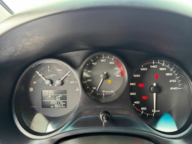 Красный Сеат Леон, объемом двигателя 1.4 л и пробегом 269 тыс. км за 5700 $, фото 13 на Automoto.ua