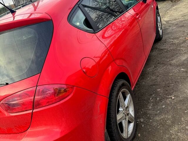 Червоний Сеат Leon, об'ємом двигуна 1.4 л та пробігом 268 тис. км за 6400 $, фото 9 на Automoto.ua