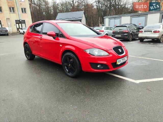 Червоний Сеат Leon, об'ємом двигуна 1.39 л та пробігом 140 тис. км за 6000 $, фото 8 на Automoto.ua