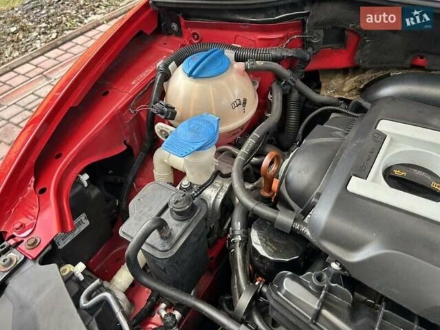 Красный Сеат Леон, объемом двигателя 1.8 л и пробегом 143 тыс. км за 7200 $, фото 59 на Automoto.ua