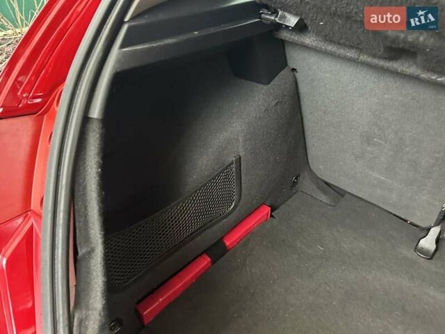 Красный Сеат Леон, объемом двигателя 1.8 л и пробегом 143 тыс. км за 7200 $, фото 40 на Automoto.ua