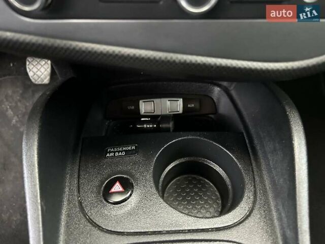 Красный Сеат Леон, объемом двигателя 1.8 л и пробегом 143 тыс. км за 7200 $, фото 22 на Automoto.ua