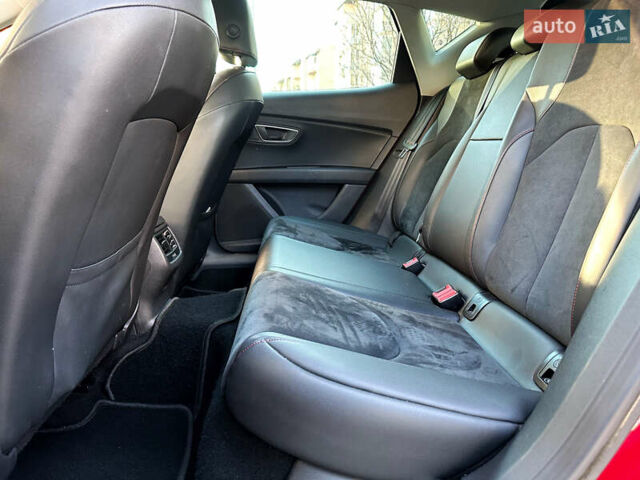 Красный Сеат Леон, объемом двигателя 1.8 л и пробегом 169 тыс. км за 10500 $, фото 65 на Automoto.ua