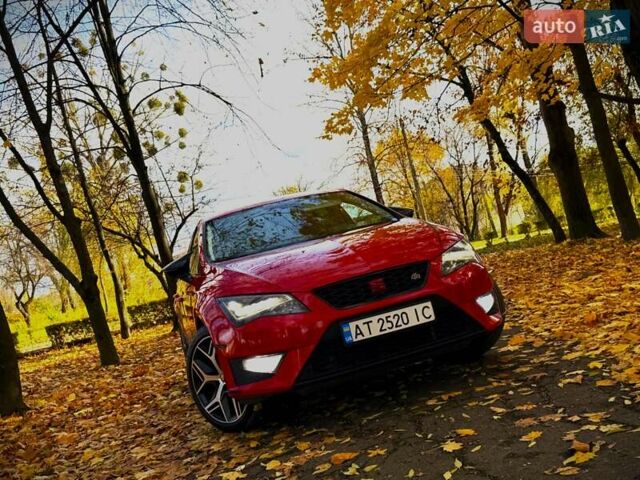 Сеат Леон 2013 в Калуше на Automoto.ua Красный Сеат Леон, объемом двигателя 1.97 л и пробегом 237 тыс. км за 12000 $, фото 3 на Automoto.ua