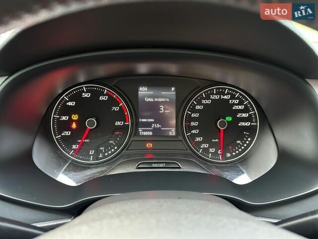 Червоний Сеат Leon, об'ємом двигуна 1.8 л та пробігом 178 тис. км за 9500 $, фото 35 на Automoto.ua