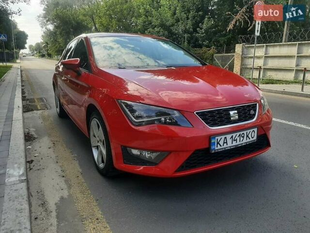 Сеат Leon 2013 у Києві на Automoto.ua Червоний Сеат Leon, об'ємом двигуна 1.8 л та пробігом 169 тис. км за 9900 $, фото 10 на Automoto.ua