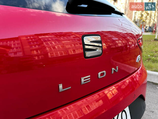 Красный Сеат Леон, объемом двигателя 1.8 л и пробегом 169 тыс. км за 10500 $, фото 29 на Automoto.ua