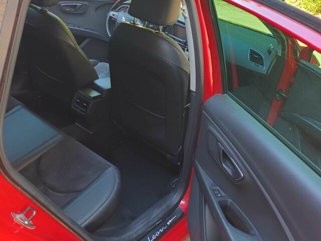 Красный Сеат Леон, объемом двигателя 1.6 л и пробегом 243 тыс. км за 9000 $, фото 14 на Automoto.ua