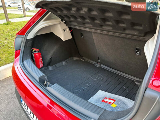 Красный Сеат Леон, объемом двигателя 1.8 л и пробегом 169 тыс. км за 10500 $, фото 16 на Automoto.ua