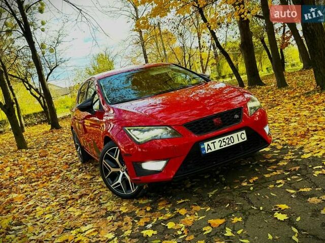 Сеат Леон 2013 в Калуше на Automoto.ua Красный Сеат Леон, объемом двигателя 1.97 л и пробегом 237 тыс. км за 12000 $, фото 6 на Automoto.ua